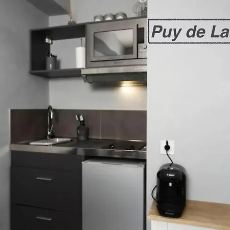 Logements Chaine Des Puys Avec Garages Attenants Clermont-Ferrand Exterior photo